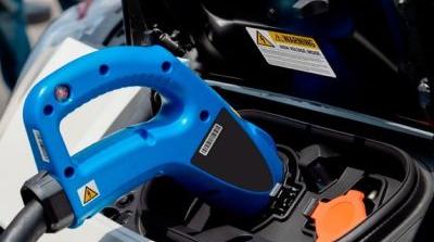 Etiquette PET adhsive pour industrie et logistique